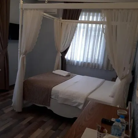 Zeynep Hatun Hotel 2*