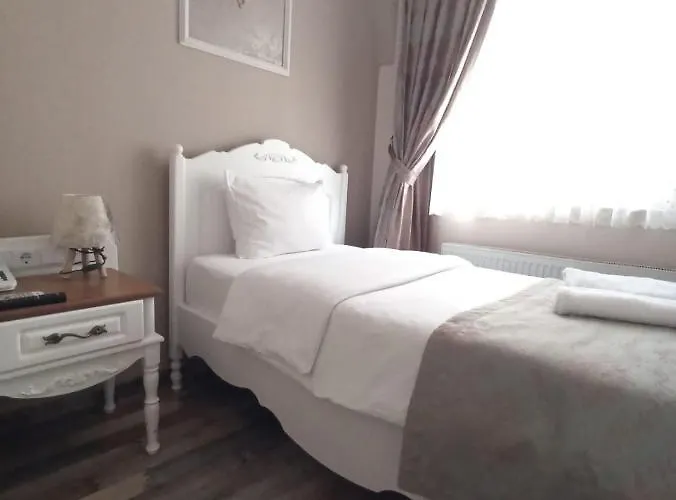 מלון Zeynep Hatun 2*